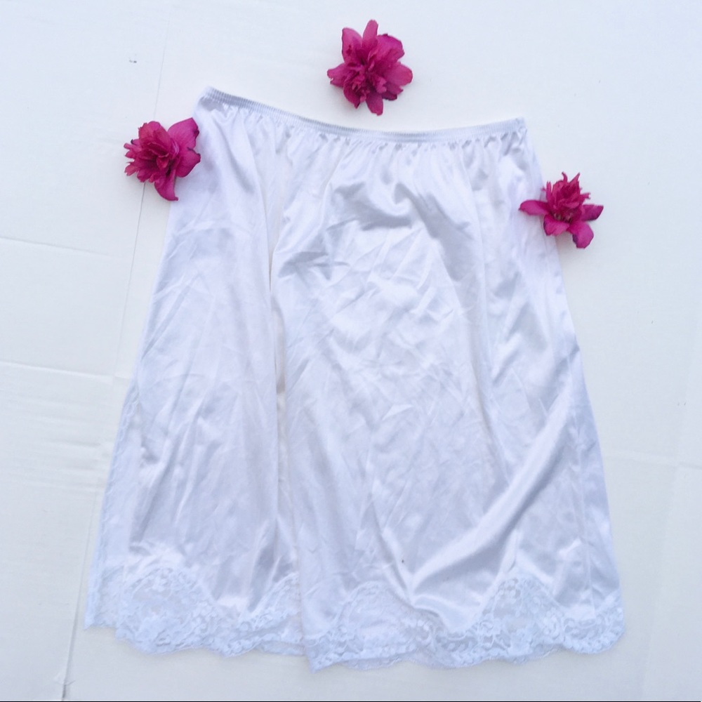 Vintage skirt slip